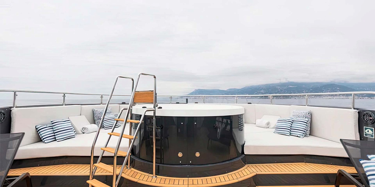 Аренда яхты Ocean Pearl на Лазурном берегу